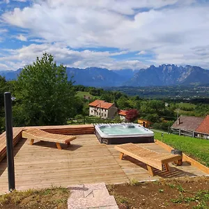 casa-cere.hotelinveneto.com/